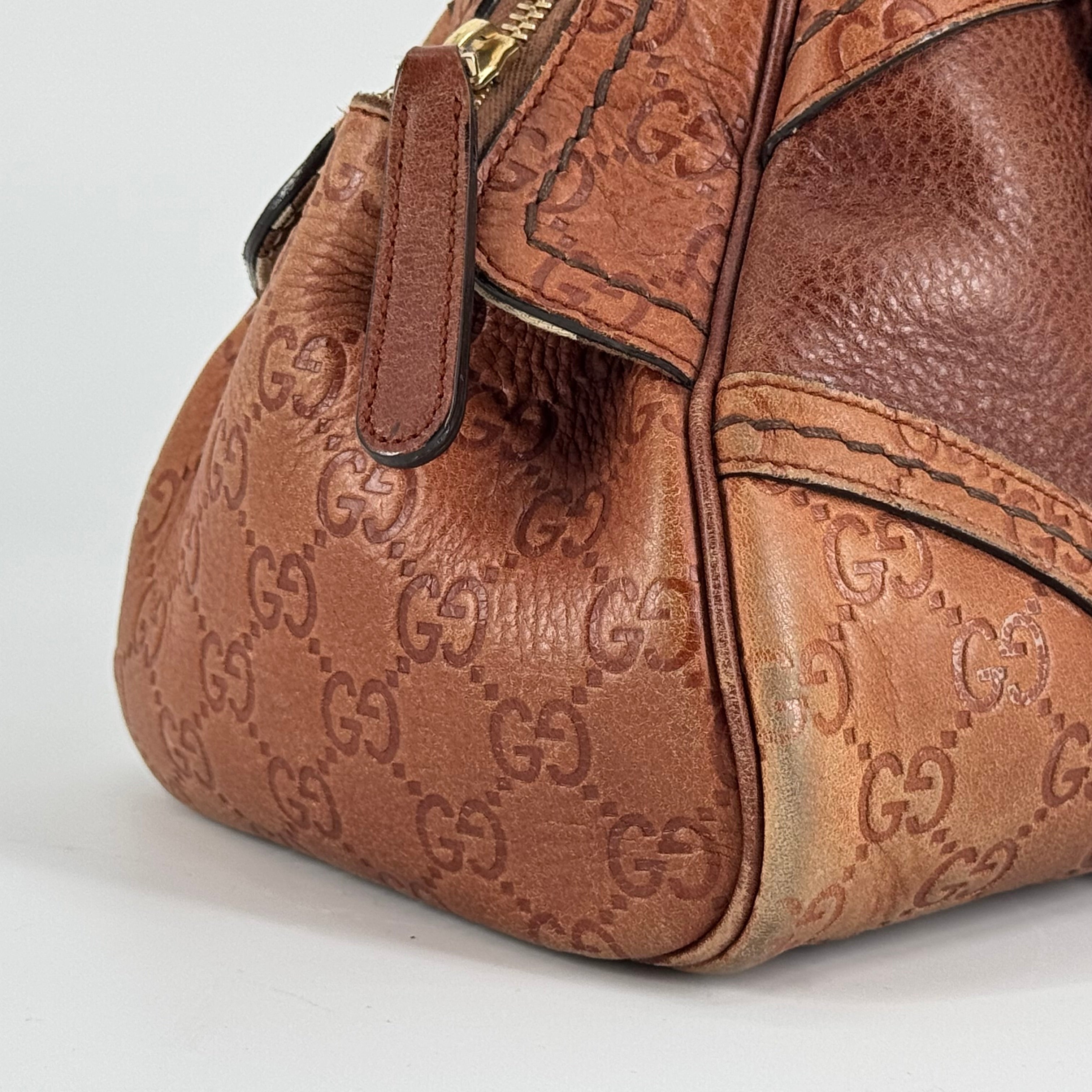 Gucci Signoria Handbag Brown
