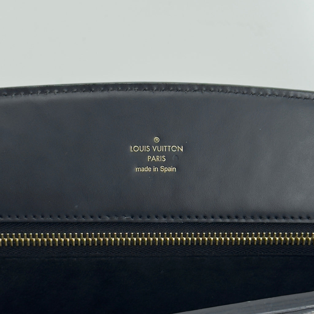 Louis Vuitton Phoenix PM Monogram