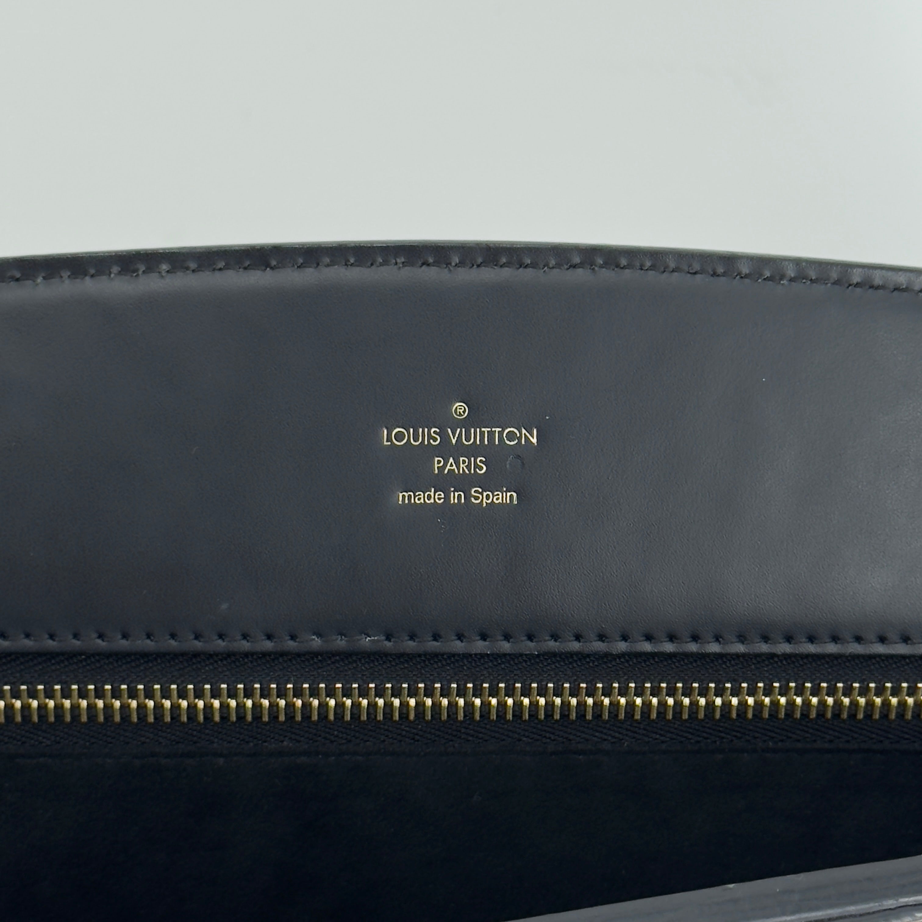 Louis Vuitton Phoenix PM Monogram